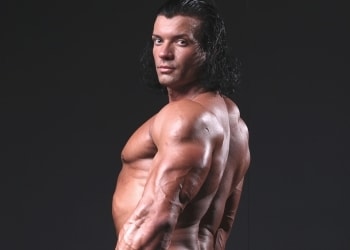 STUDIO STUD